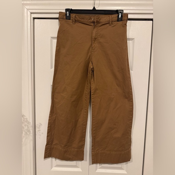 Abercrombie & Fitch Pants - Abercrombie & Fitch Brown Cropped Pants